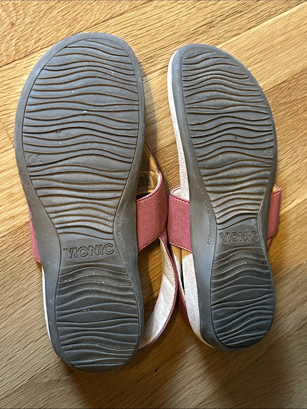 Vionic Leather Adjustable T-Strap Sandals - Danita 8.5 Womens - Picture 6 of 10